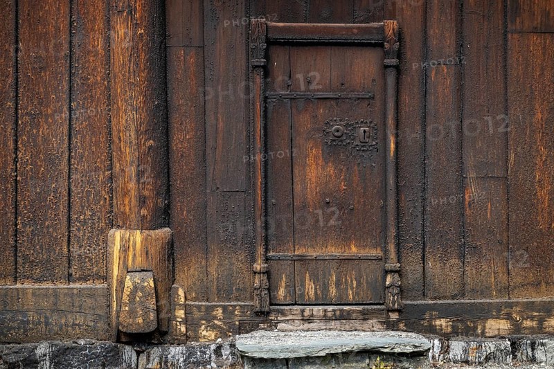Wooden door, Garmo Stave Church, Maihaugen open-air museum with houses and objects from farms in Gudbrandsdal, Lillehammer am MjÃ¸sa Lake, Innlandet Municipality, Norway