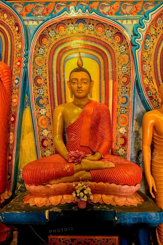 Buddha statue in Isurumuniya Rajamaha Viharaya temple, Anuradhapura, Sri Lanka