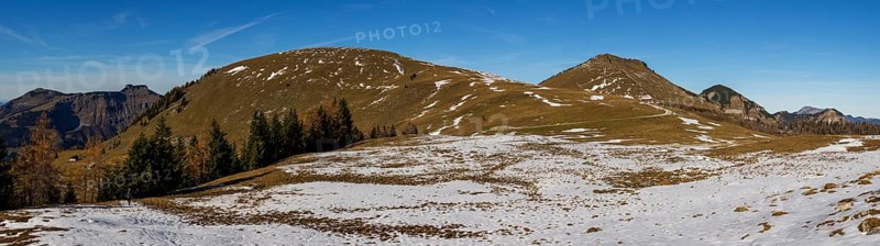 Snowfield on the Trattberg Alm with Hoher First, Osterhorn Group, Salzkammergut, Province of Salzburg, Austria