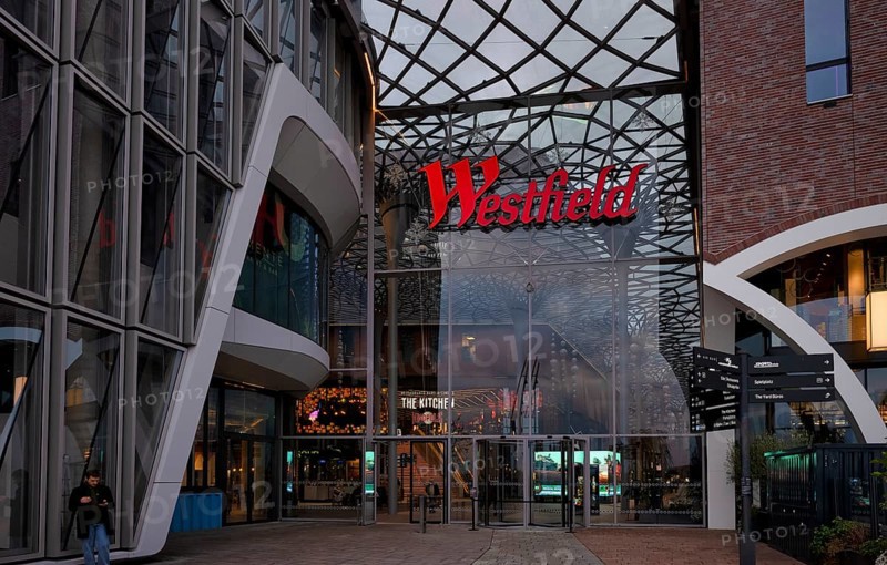 Exterior view, entrance to shopping mall, Westfield, logo, Hamburg-Ãœberseequartier, Free and Hanseatic City of Hamburg, Germany