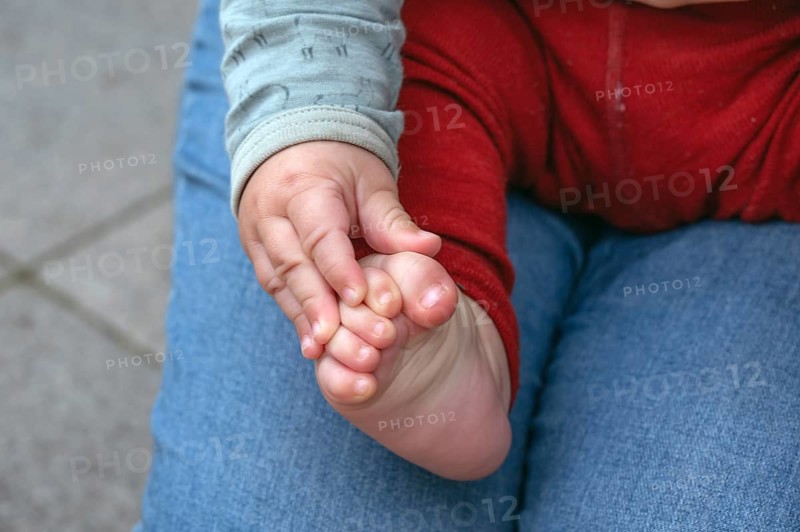 Hand and foot of a baby, half a year old, black and white, Mecklenburg-Vorpommern, Germany