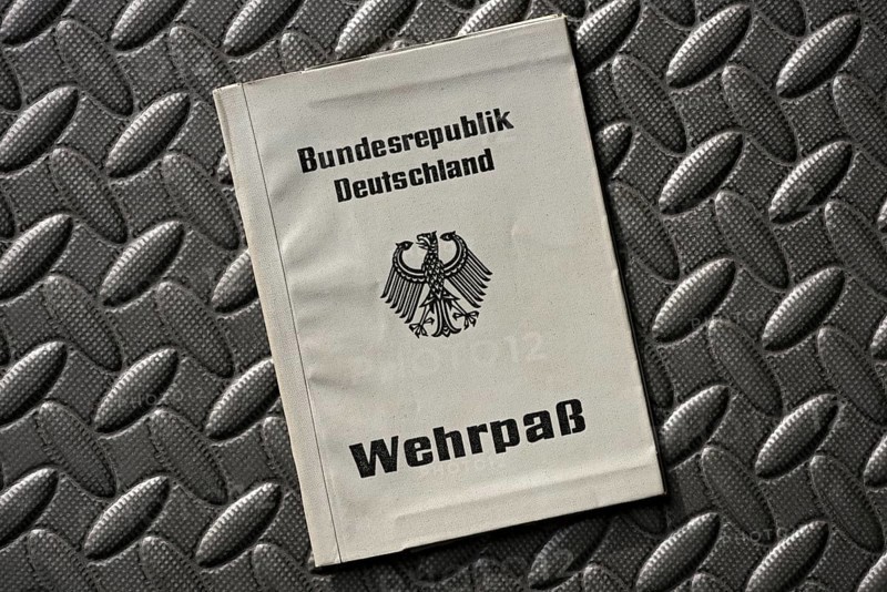 Official military passport, ID card for military service soldiers, military passport of the Federal Republic of Germany from 1976, period of the Cold War, Germany