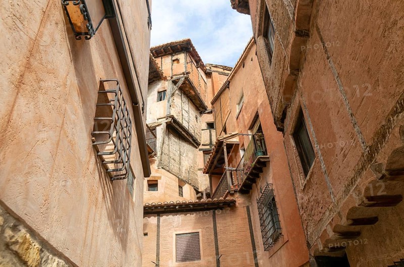 RincÃ³n del Abanico, historic buildings in medieval village of AlbarracÃ­n, Teruel province, Aragon, Spain
