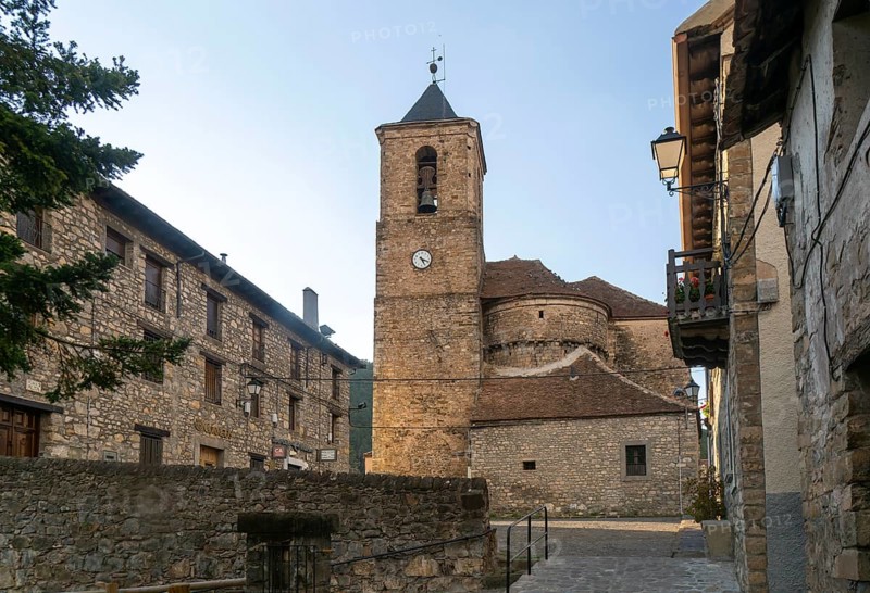 Church of San Martin medieval village of Echo or Hecho, Valle de Hecho, Pyrenees Mountains, Huesca province, Aragon, Spain