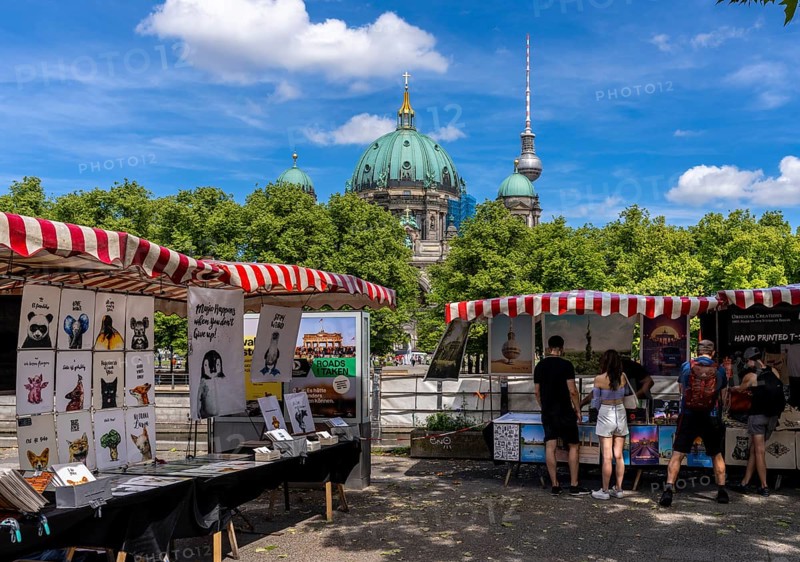 Stalls at the Berlin Art Market at the Deutsches Museum, Berlin, Germany