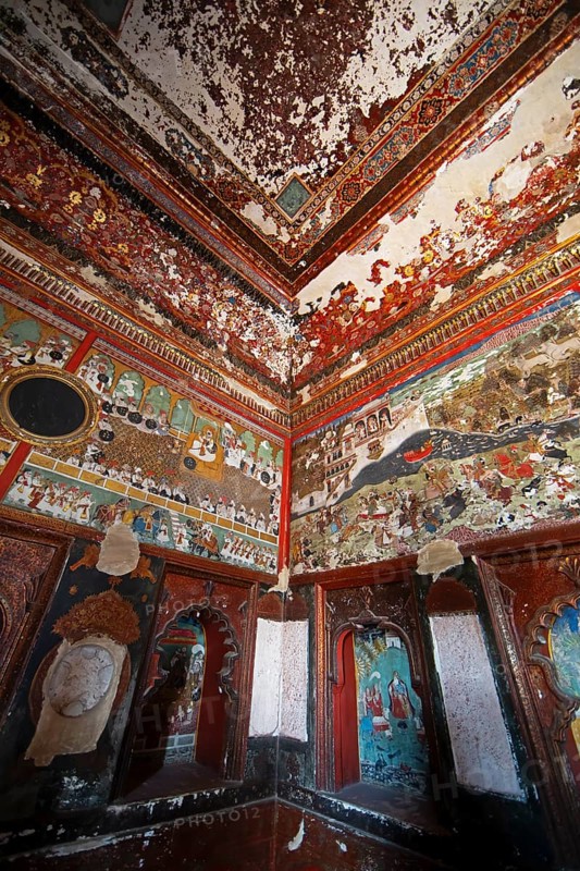 Wall paintings in the Garh Palace or Rajput Palace, Bundi, Rajasthan, India