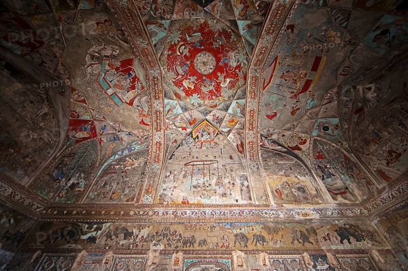 Paintings on the wall and ceiling in the Garh Palace or Rajput Palace, Bundi, Rajasthan, India