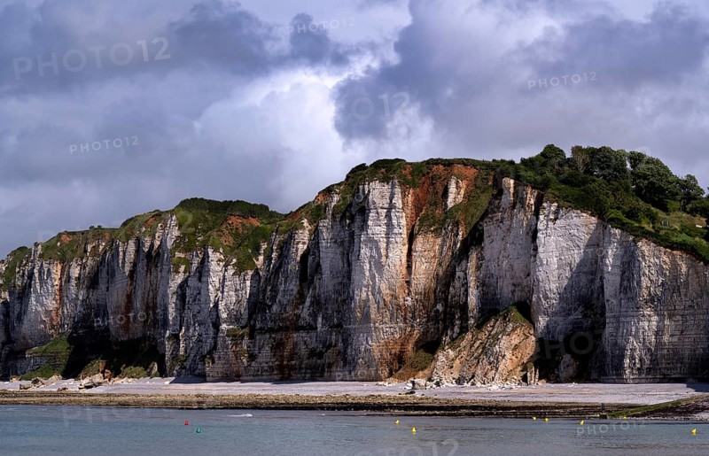 Cliff, cliffs, coastal landscape, rock formation, Yport, chalk cliffs, alabaster coast, La Côte d'Albâtre, Normandy, Seine-Maritime, France