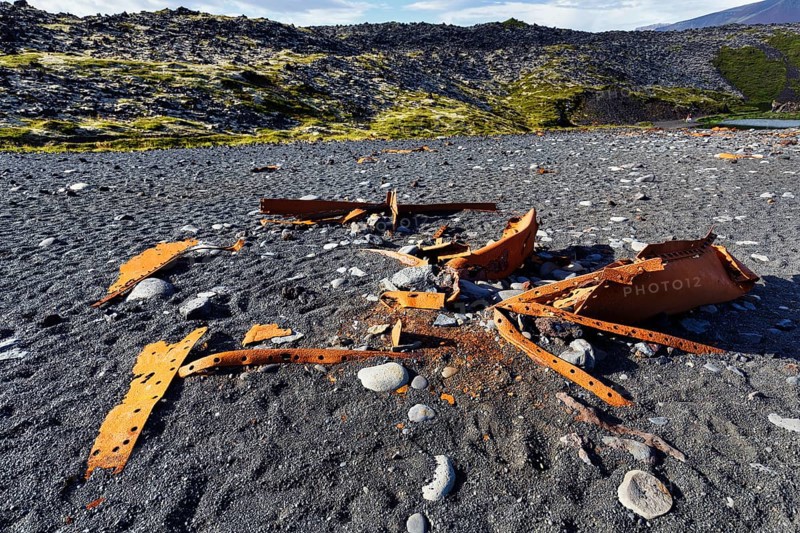 Remains of the trawler Epine GY7, shipwreck on the black pebble beach Djúpalónssandur, Djupalonssandur, volcanic landscape, coastline, Hellnar, Snæfellsnes peninsula, Snaefellsnes, West Iceland, Iceland