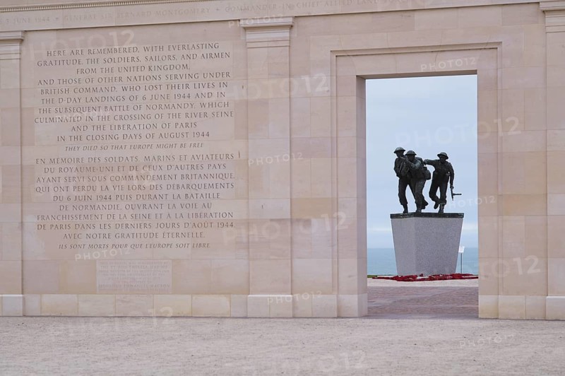 Three fighting soldiers, sculpture, British Normandy Memorial, war memorial, Ver-sur-Mer, D-Day, Operation Overlord, Gold Beach, Normandy, Calvados, France