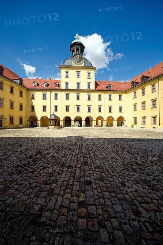 Inner courtyard, Museum Zeitzer Schloss Moritzburg, early baroque style, Zeitz, Saxony-Anhalt, Germany