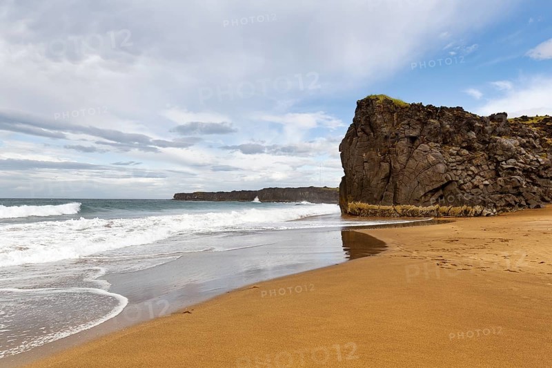 Skarðsvík Beach, golden sandy beach and cliffs, coastal landscape with bay, Skardsvik, Snaefellsnes, West Iceland, Iceland
