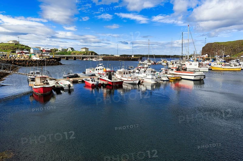 Boats in the harbour, rocky coastal landscape, Stykkisholmur, Snæfellsnes, Snaefellsnes, West Iceland, Iceland