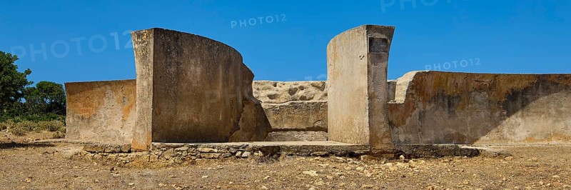 Dilapidated concrete wall structures in a dry, sunny environment, Lost Place, Air Defence Position, Aerophone, Parabolic Acoustic Mirror, Patella Mountain, WW2, west of Lakki, Leros, Dodecanese, Greek Islands, Greece