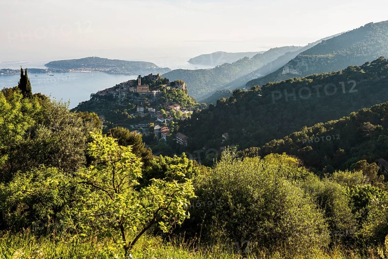 Picturesque mountain village overlooking the sea, Èze, Cote d'Azur, Alpes-Maritimes, Provence-Alpes-Cote-d'Azur, South of France, France