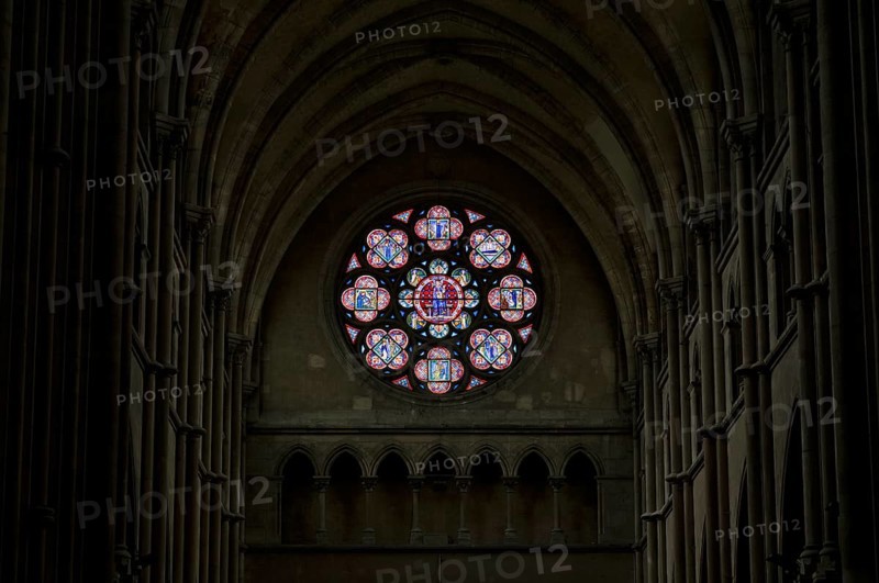 Rose window, coloured stained glass window, choir with altar, interior view, Église Notre-Dame Cathedral, Épernay, Champagne, Marne, France