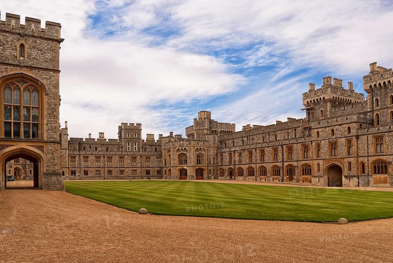 Windsor Castle is located in the English town of Windsor in the south of England in the county of Berkshire. It is the largest continuously inhabited castle in the world. The origins of Windsor Castle date back to the time of William the Conqueror. The castle and the entire Windsor estate are owned by the British Crown. England, GB