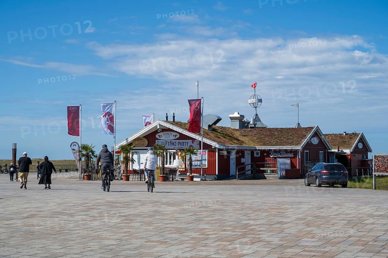 Gosch, Restaurant an der Promenade, Sankt Peter Ording, Eiderstedt, North Frisia, North Sea, Schleswig-Holstein, Germany