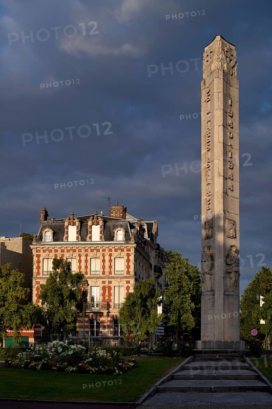 Le Monument aux martyrs de la Résistance, memorial to resistance fighters against the National Socialists, Épernay, Champagne, Marne, France