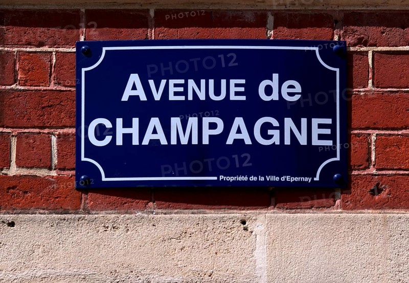 Street sign Avenue de Champagne, Épernay, Marne, France
