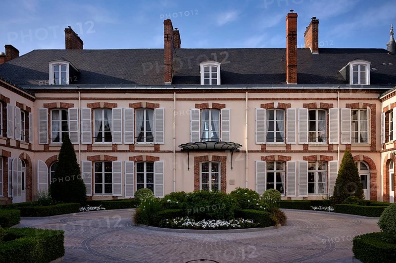 Head office, Headquarters, Hotel, Champagne brand Champagne Perrier-Jouët, Logo, Avenue de Champagne, Épernay, Marne, France