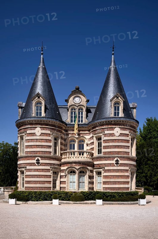 Hotel, headquarters, company headquarters, head office, champagne brand Comtesse Lafond, château, Épernay, Champagne, Marne, France