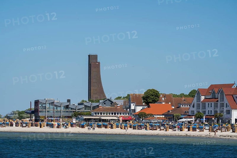 Naval memorial, beach, Laboe, Baltic seaside resort, fjord, Baltic Sea, North Frisia, Schleswig-Holstein, Germany