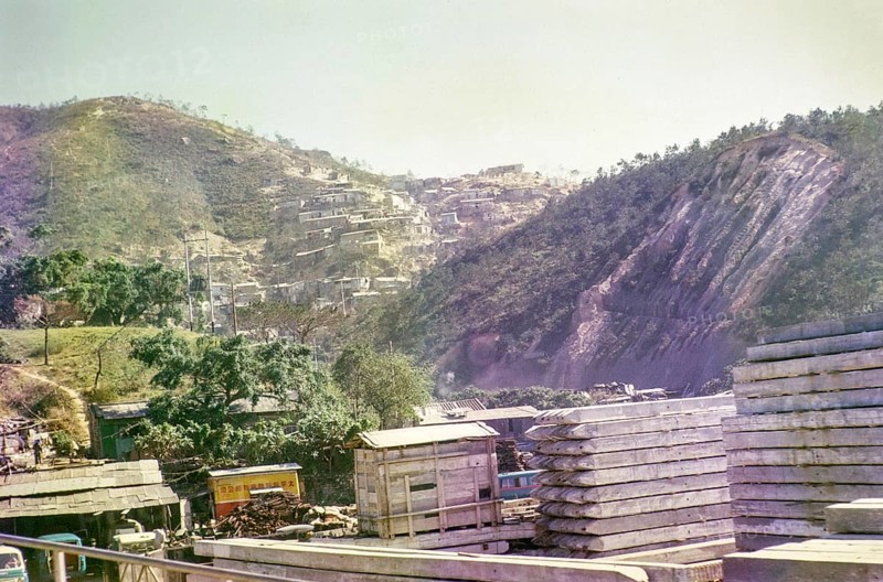 Squatter settlement huts on hillside, Pak Uk Tsai Road, New Territories, Kong Hong, Asia 1965
