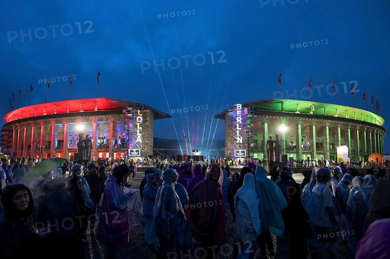 The Olympic Stadium is colourfully illuminated at the Lollapalooza Festival in the Olympic Stadium and on the Maifeld, Berlin, 12.07.2025