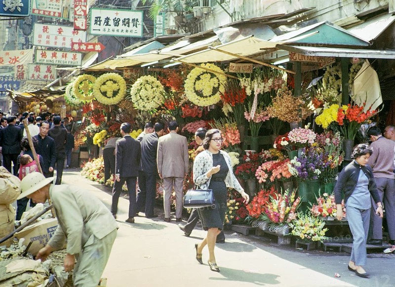 Captioned as 'Chinese flower stalls', Victoria, Hong Kong, Asia 1964