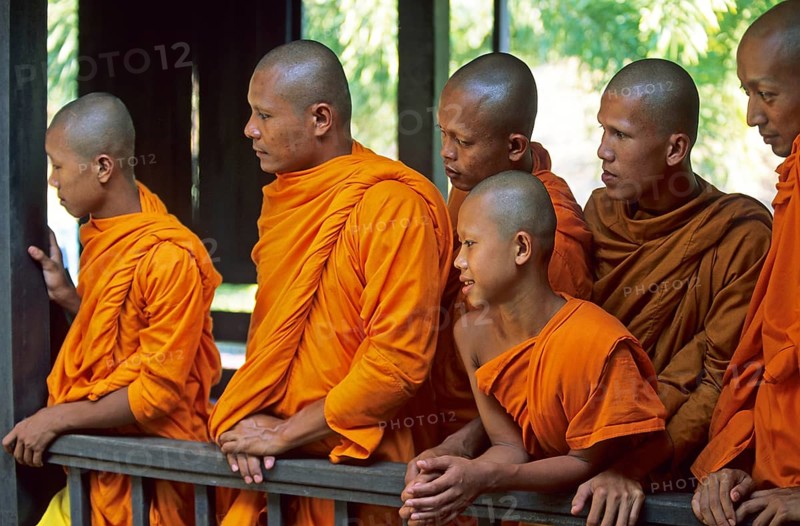 Monks watch performance, Samphran Elephant Ground and Zoo near Bangkok, Thailand, December 2002, vintage, retro, old, historic