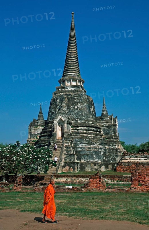 Monk, Chedi at Wat Phra Si Sanphet, Ayutthaya, Thailand, December 2002, vintage, retro, old, historic
