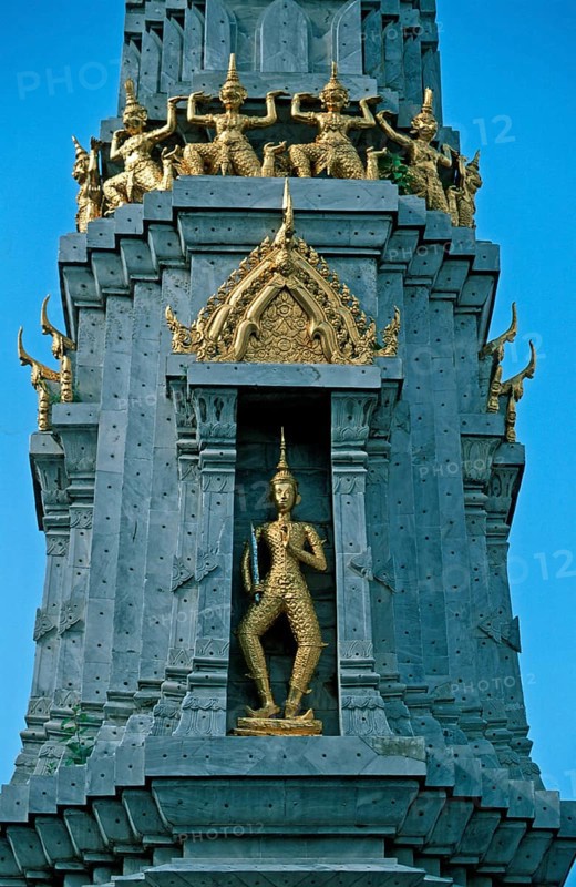 Detail, statues, Wat Pho, Bangkok, Thailand, December 2002, vintage, retro, old, historic