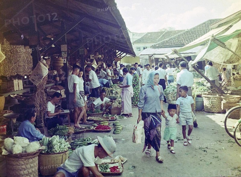 Vegetables on sale at street market in Malaya, Malaysia, south east Asia, early 1969s