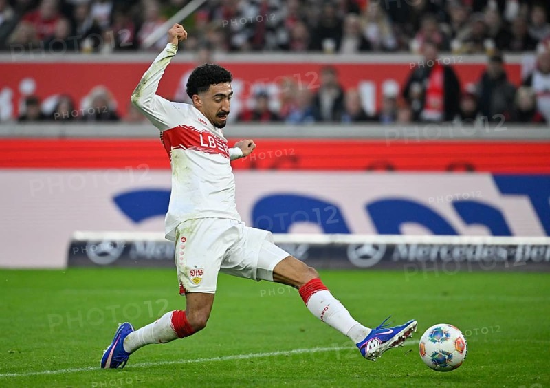 Goal kick Action Goal chance Tiago Tomas VfB Stuttgart (08) MHPArena, MHP Arena Stuttgart, Baden-Württemberg, Germany