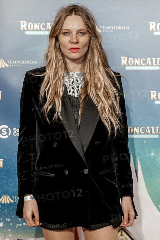 Lilith Stangenberg at the premiere of the 21st Original Roncalli Christmas Circus Berlin at Berlin's Tempodrom on 19.12.2025