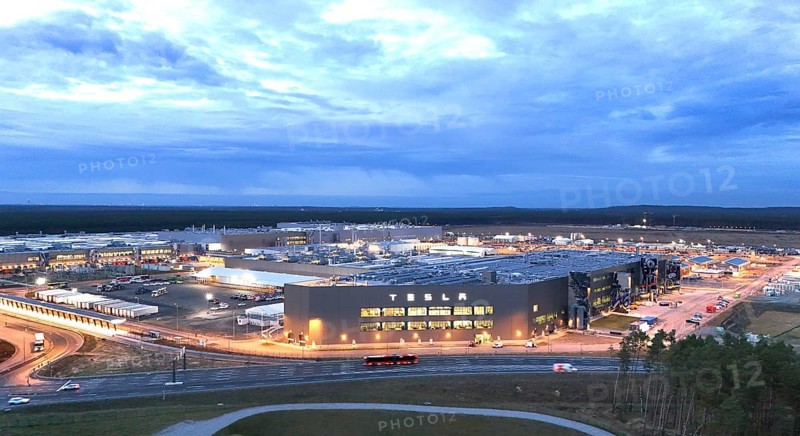 Tesla Gigafactory at the Blue Hour, Battery Factory Building, Grünheide, 19.12.2025, Grünheide, Brandenburg, Germany