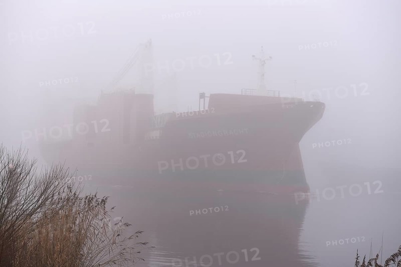 Freighter STADIONGRACHT in fog in the Kiel Canal, NOK, Kielkanal, Kielcanal, Schleswig-Holstein, Germany