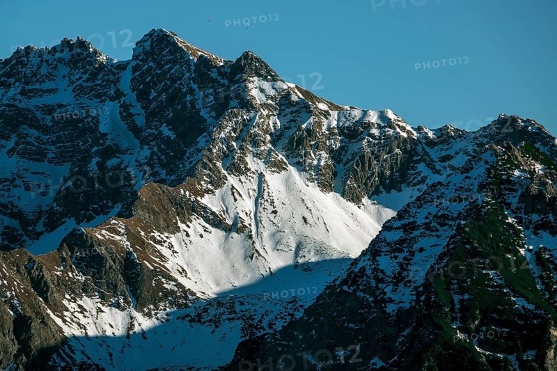View from the high-altitude hiking trail from Bolsterlanger Horn to Riedberger Horn, back mountains of the Allgäu Alps with Nebelhorn and Rubihorn, Bolsterlang, Oberstdorf, Oberallgäu, Allgäu, Bavaria, Germany