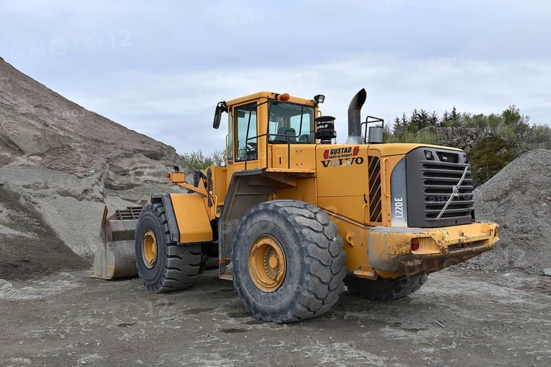 Wheel loader, in a gravel pit, sand pit, gravel plant in Norway