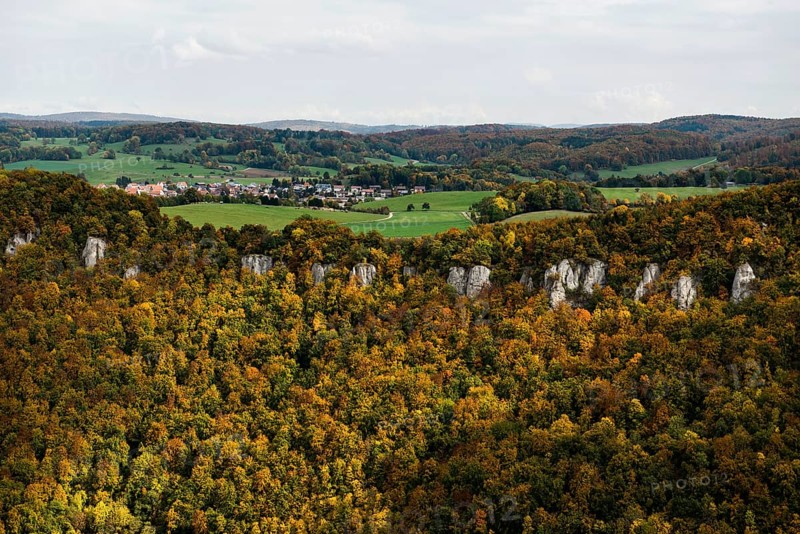 View, panorama of Lichtenstein Castle, Honau, Echaz Valley, Swabian Jura, Baden-Württemberg, Germany