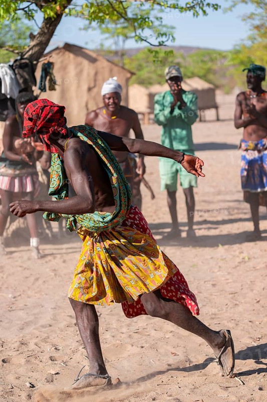 Traditional dance, men from the Hakaona tribe dance, also Havakona or Hakawona, near Opuwo, Kunene, Namibia
