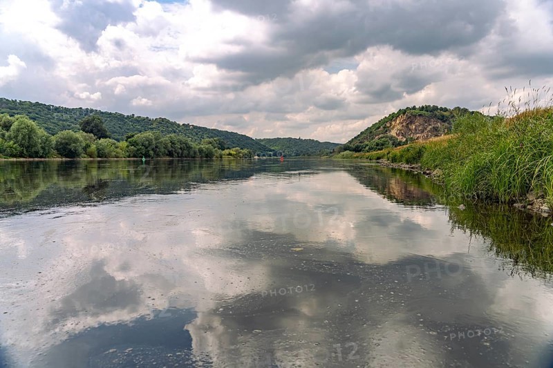The Elbe and the Bosel hill of the Spaargebirge near Meissen, Saxony, Germany