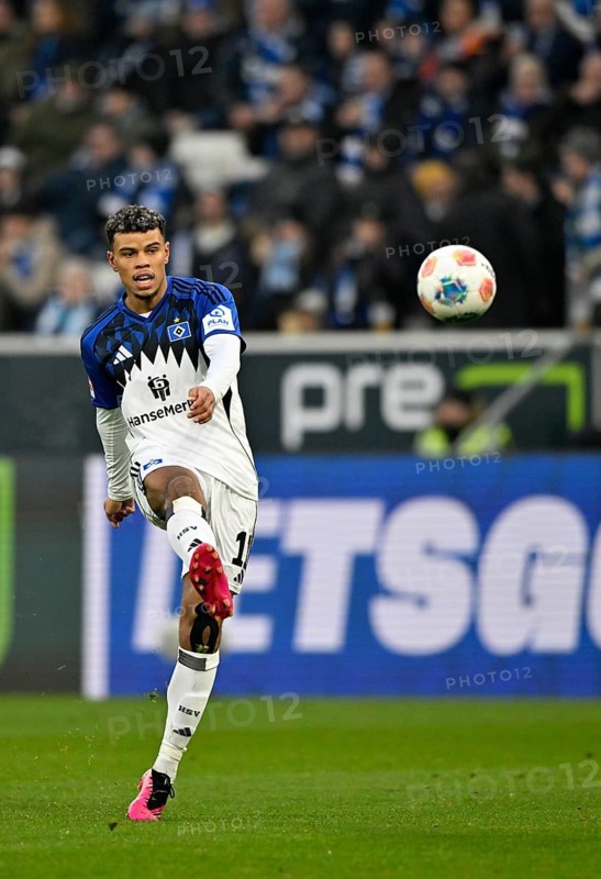 Ransford Königsdörffer Hamburger SV HSV (11) Action on the ball PreZero Arena, Sinsheim, Baden-Württemberg, Germany
