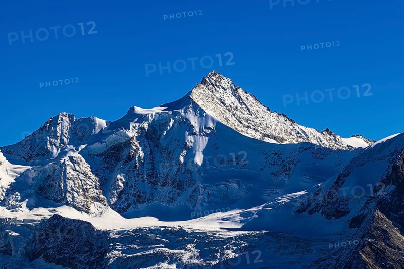 Snow-capped peak of Mount Zinalrothorn, Val d'Anniviers, Valais Alps, Canton of Valais, Switzerland