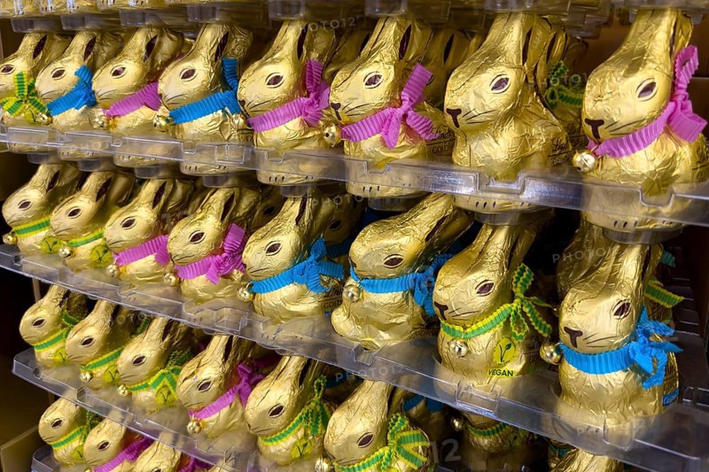 Chocolate bunnies Chocolate Easter bunnies in cardboard sweets in retail, international