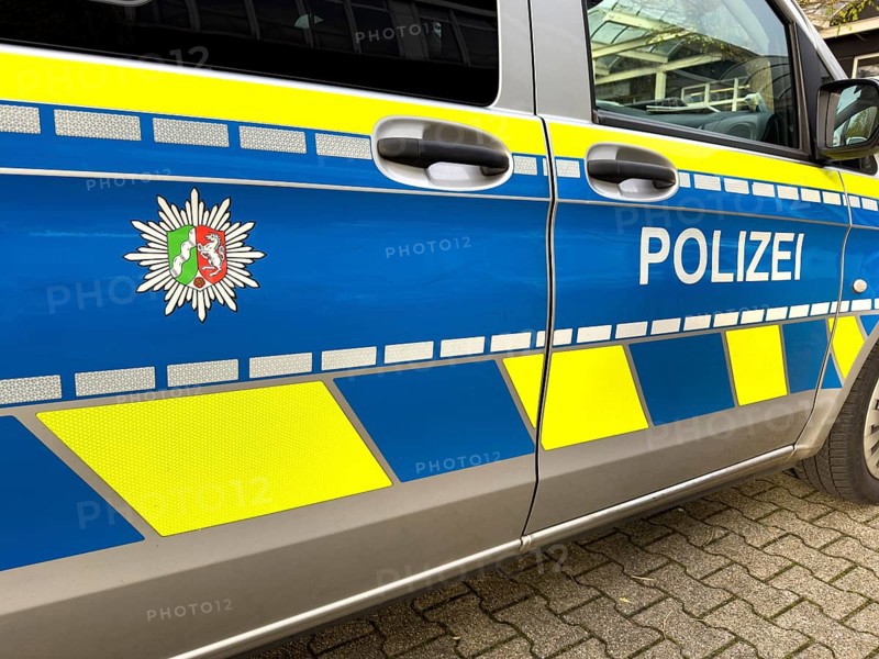 Police and state coat of arms Police coat of arms of North Rhine-Westphalia North Rhine-Westphalia on police car police car emergency vehicle patrol car, North Rhine-Westphalia, Germany