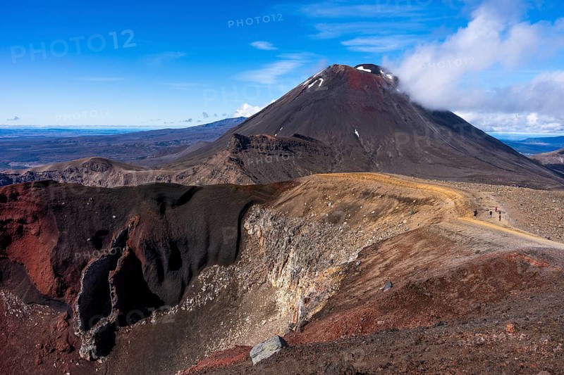 Mount Ngauruhoe, Red Crater and the Tongariro Alpine Crossing hiking trail, Tongariro National Park. North Island, New Zealand
