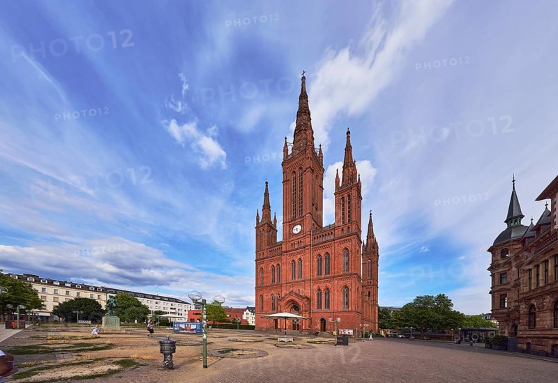 Evangelische Marktkirchengemeinde Wiesbaden, market church, neo-Gothic style, architect Carl Boos, construction site redesign, blue sky, cumulus clouds, Schlossplatz square, Wiesbaden, state capital, district-free city, Hesse, Germany