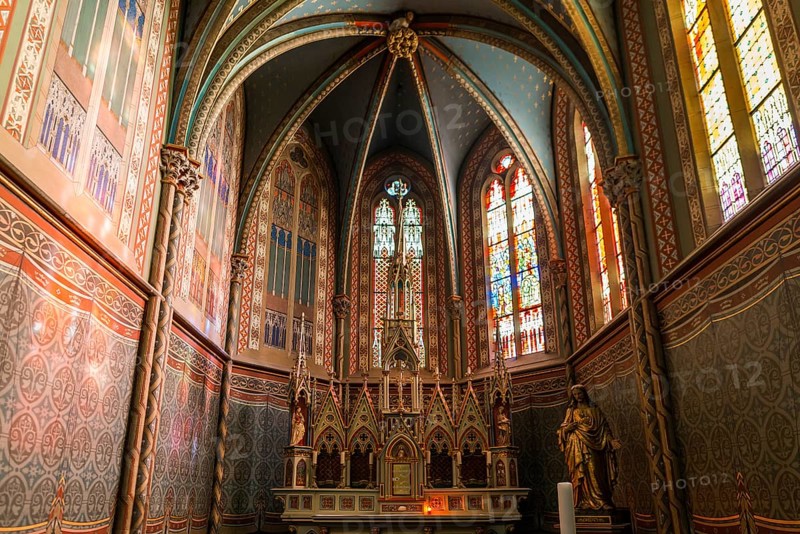 Interior view, Gothic Church of St. Peter and Paul, Saints-Pierre-et-Paul, Wissembourg, Weissenburg, Alsace, Bas-Rhin Department, France